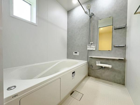 �_�ސ쌧��a�s��a�c�̐V�z��ˌ��Ă̗���