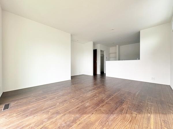 �_�ސ쌧��a�s��a�c�̐V�z��ˌ��Ẵ��r���O