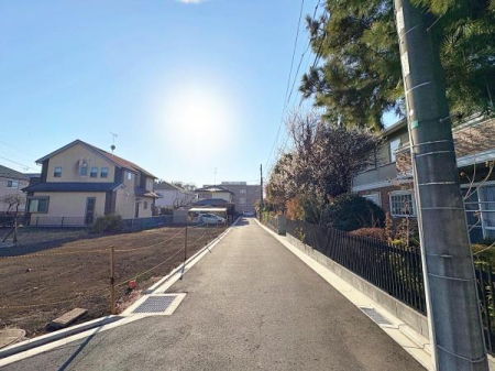 �_�ސ쌧��a�s��ъ�9���ڂ̓y�n�̑O�ʓ��H�܂ތ��n�ʐ^