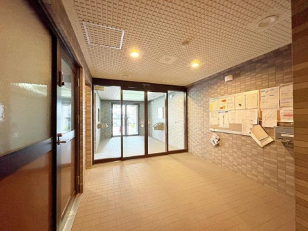 �_�ސ쌧��a�s����1���ڂ̒��Ã}���V�����̃G���g�����X