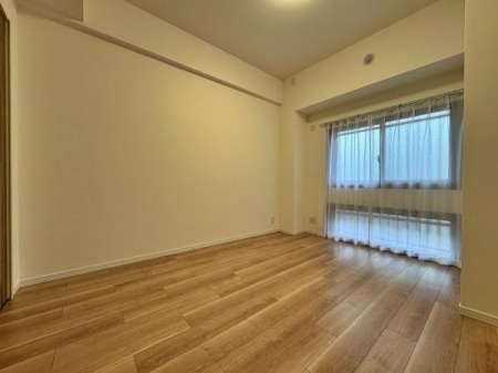 �_�ސ쌧��a�s����1���ڂ̒��Ã}���V�����̐Q��