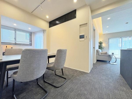 �_�ސ쌧��a�s���ߊԂ̒��Ã}���V�����̃��r���O