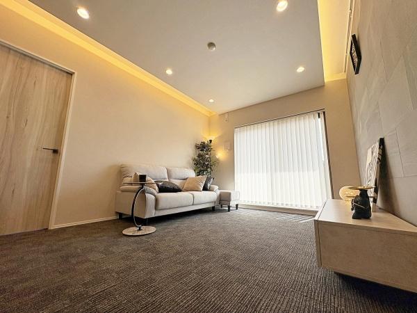 �_�ސ쌧��a�s���ߊԂ̒��Ã}���V�����̃��r���O