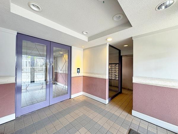 �_�ސ쌧��a�s���ߊԂ̒��Ã}���V�����̃G���g�����X