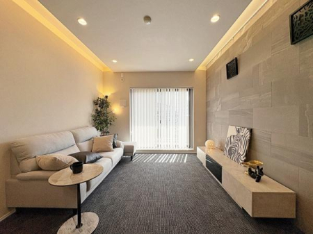 �_�ސ쌧��a�s���ߊԂ̒��Ã}���V�����̃��r���O