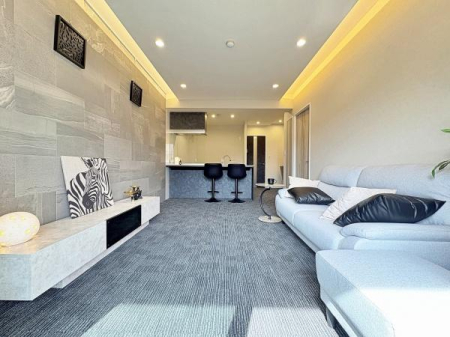 �_�ސ쌧��a�s���ߊԂ̒��Ã}���V�����̃��r���O