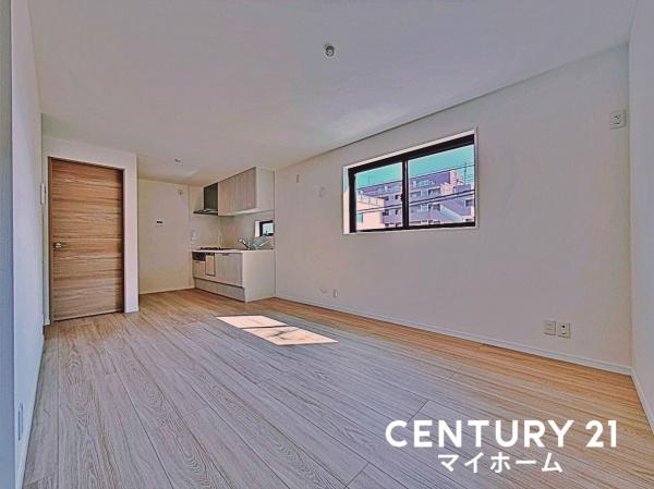 �_�ސ쌧���l�s��撆��1���ڂ̐V�z��ˌ��Ẵ��r���O