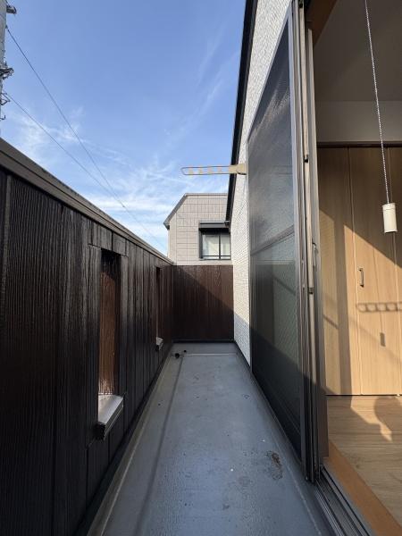 �_�ސ쌧���s�K��Îs��2���ڂ̒��È�ˌ��Ẵo���R�j�[