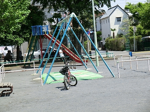 �_�ސ쌧���s�K��Îs��2���ڂ̒��È�ˌ��Ă̎��ӊ�