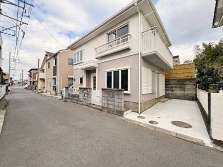 �_�ސ쌧���Ԏs����2���ڂ̒��È�ˌ��Ă̑O�ʓ��H�܂ތ��n�ʐ^