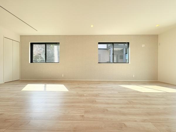 �_�ސ쌧���l�s�h��c�J���̐V�z��ˌ��Ẵ��r���O