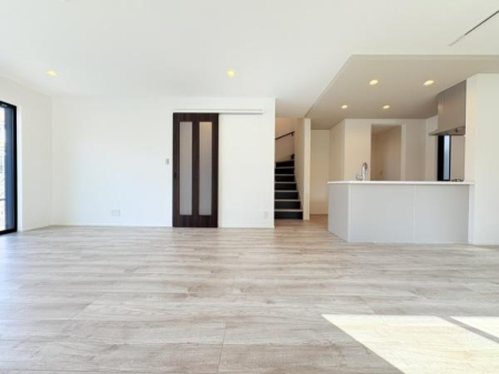 �_�ސ쌧���l�s�h��c�J���̐V�z��ˌ��Ẵ��r���O