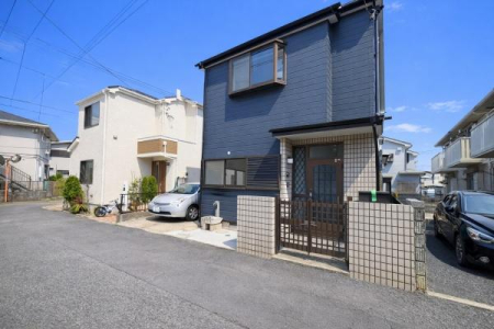 �_�ސ쌧���Ԏs�Ђ΂肪�u1���ڂ̒��È�ˌ��Ă̑O�ʓ��H�܂ތ��n�ʐ^