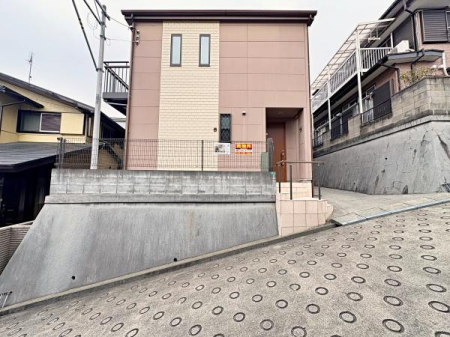 �_�ސ쌧���Ԏs�L���1���ڂ̒��È�ˌ��Ă̌��n�O�ώʐ^