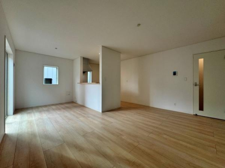 �_�ސ쌧���l�s�t��s�P�����̐V�z��ˌ��Ẵ��r���O