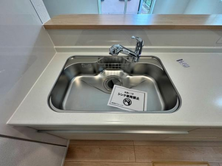 �_�ސ쌧���l�s�t��s�P�����̐V�z��ˌ��ẴL�b�`��