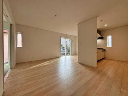 �_�ސ쌧���l�s�t��s�P�����̐V�z��ˌ��Ẵ��r���O