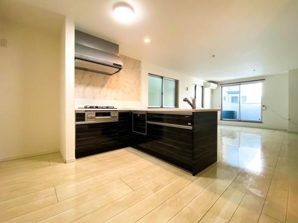 �_�ސ쌧���l�s�`�k����k1���ڂ̒��È�ˌ��ẴL�b�`��