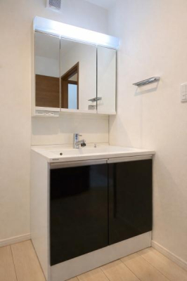 �_�ސ쌧���l�s�`�k����k1���ڂ̒��È�ˌ��Ă̐��ʑ�E���ʏ�