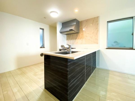 �_�ސ쌧���l�s�`�k����k1���ڂ̒��È�ˌ��ẴL�b�`��