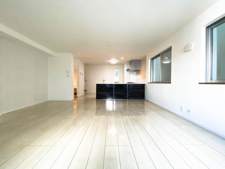 �_�ސ쌧���l�s�`�k����k1���ڂ̒��È�ˌ��Ẵ��r���O