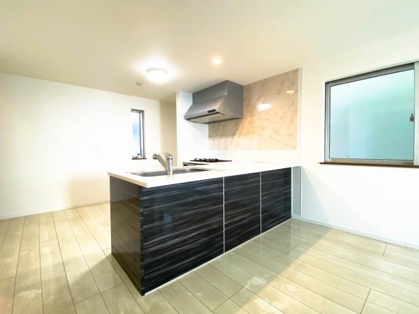 �_�ސ쌧���l�s�`�k����k1���ڂ̒��È�ˌ��ẴL�b�`��