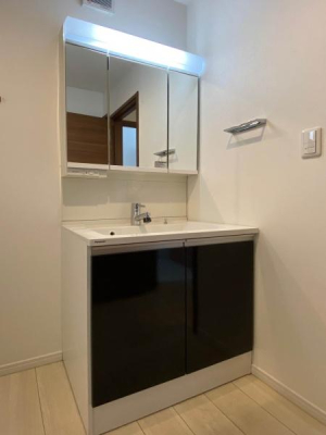 �_�ސ쌧���l�s�`�k����k1���ڂ̒��È�ˌ��Ă̐��ʑ�E���ʏ�