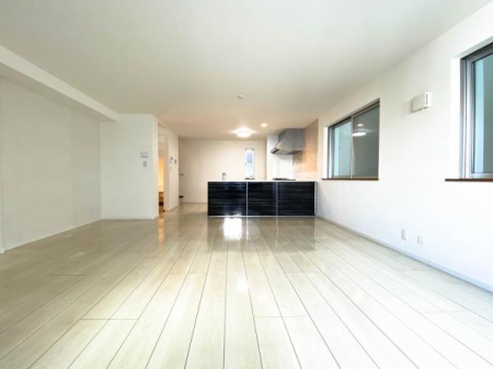 �_�ސ쌧���l�s�`�k����k1���ڂ̒��È�ˌ��Ẵ��r���O