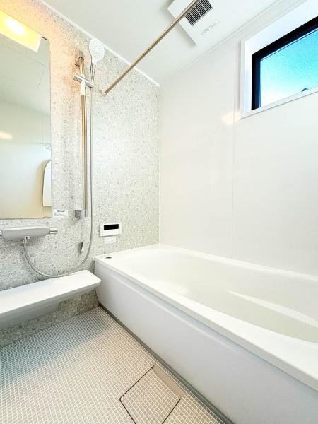 �_�ސ쌧���l�s���V�����̐V�z��ˌ��Ă̗���