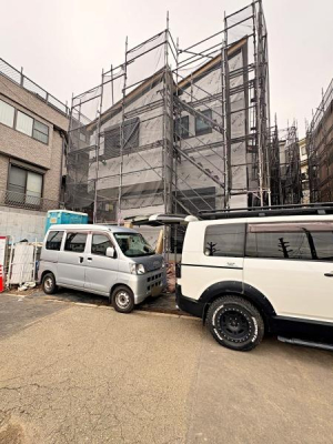 �_�ސ쌧��a�s���c3���ڂ̐V�z��ˌ��Ă̑O�ʓ��H�܂ތ��n�ʐ^