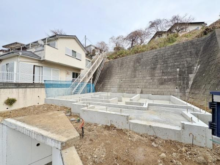 �_�ސ쌧���l�s�˒ˋ�˒˒��̐V�z��ˌ��Ă̌��n�O�ώʐ^