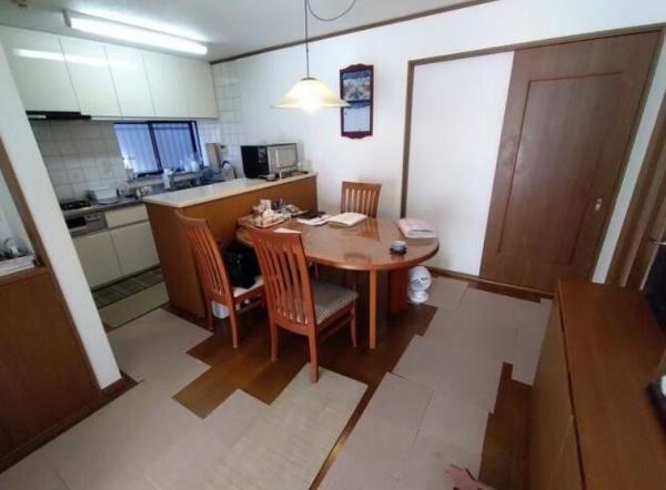 �_�ސ쌧���l�s�_�ސ��O�����̒��È�ˌ��Ẵ��r���O