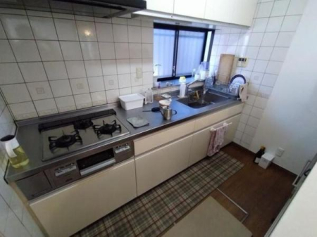 �_�ސ쌧���l�s�_�ސ��O�����̒��È�ˌ��ẴL�b�`��