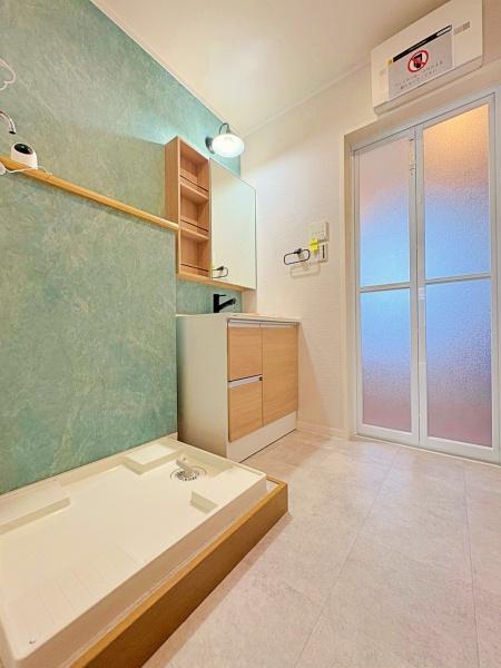 �_�ސ쌧���l�s�ߌ��掂�q�P�J1���ڂ̒��È�ˌ��Ă̐��ʑ�E���ʏ�