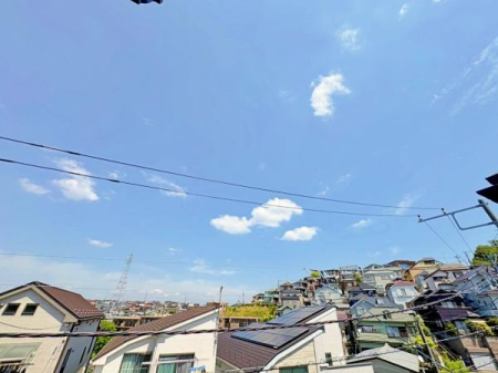 �_�ސ쌧���l�s�ߌ��掂�q�P�J1���ڂ̒��È�ˌ��Ă̏Z�˂���̒��]�ʐ^