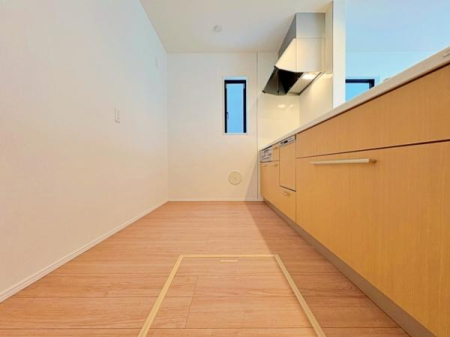 �_�ސ쌧���l�s�����\����ʂ̐V�z��ˌ��ẴL�b�`��