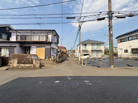 �_�ސ쌧���Ԏs���J��3���ڂ̓y�n�̑O�ʓ��H�܂ތ��n�ʐ^