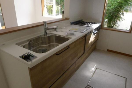 �_�ސ쌧���{��s�Ó���6���ڂ̒��È�ˌ��ẴL�b�`��