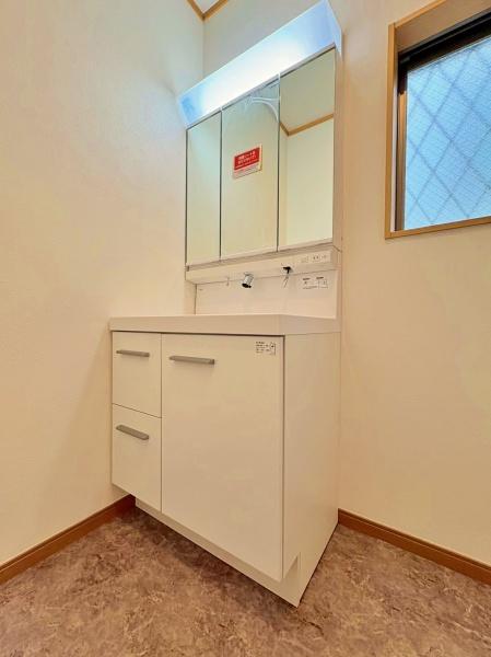 �_�ސ쌧���l�s���Z�c��4���ڂ̒��È�ˌ��Ă̐��ʑ�E���ʏ�