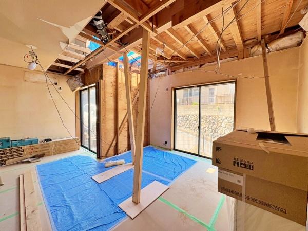 �_�ސ쌧���l�s�`����i�J3���ڂ̒��È�ˌ��Ẵ��r���O