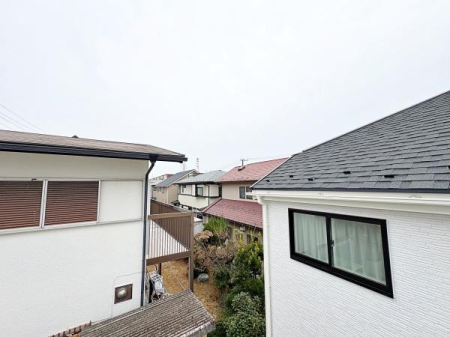 �_�ސ쌧���l�s���a�򒬂̐V�z��ˌ��Ă̏Z�˂���̒��]�ʐ^