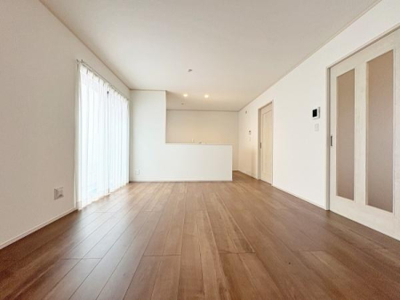 �_�ސ쌧���l�s���a�򒬂̐V�z��ˌ��Ẵ��r���O