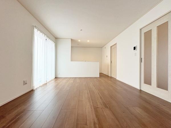 �_�ސ쌧���l�s���a�򒬂̐V�z��ˌ��Ẵ��r���O