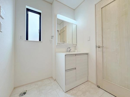 �_�ސ쌧���l�s���a�򒬂̐V�z��ˌ��Ă̐��ʑ�E���ʏ�