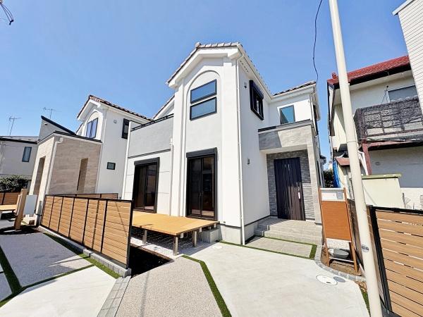 �����s���c�J��m7���ڂ̐V�z��ˌ��Ă̌��n�O�ώʐ^