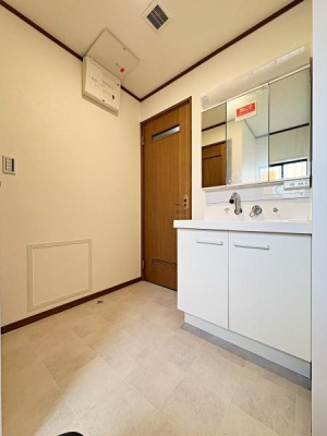 �_�ސ쌧��a�s���c�̒��È�ˌ��Ă̐��ʑ�E���ʏ�