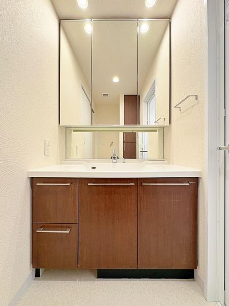 �_�ސ쌧��a�s���ߊ�2���ڂ̒��Ã}���V�����̐��ʑ�E���ʏ�