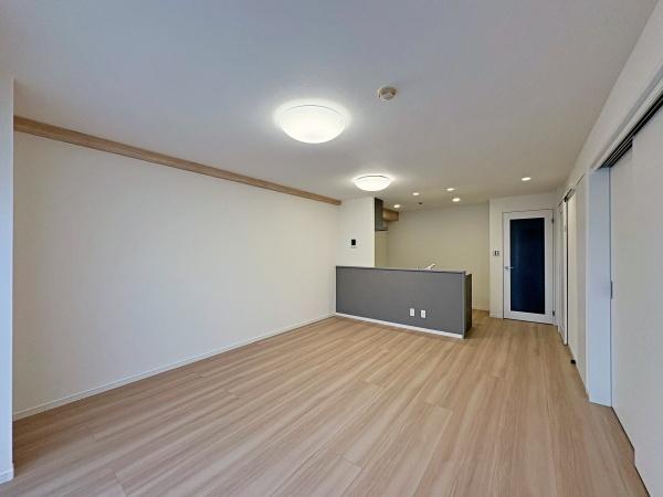 �_�ސ쌧��a�s�ъ�2���ڂ̒��Ã}���V�����̃��r���O