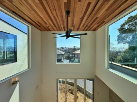 �_�ސ쌧����s�А��R1���ڂ̐V�z��ˌ��Ẵ��r���O