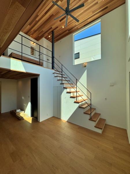 �_�ސ쌧����s�А��R1���ڂ̐V�z��ˌ��Ẵ��r���O